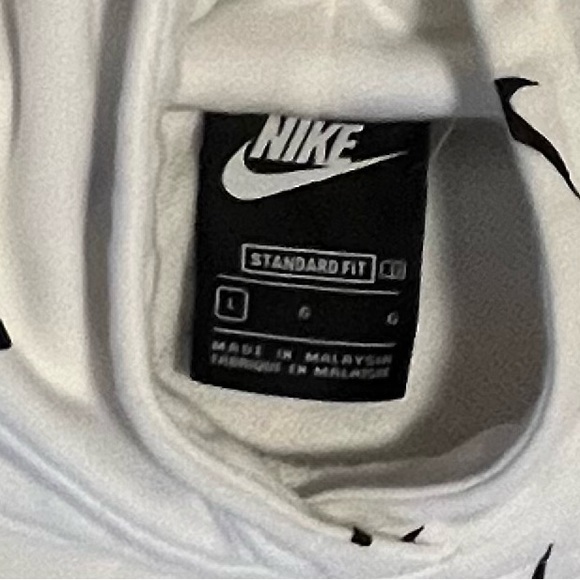 New without tags - Cropped hoodie. - Picture 2 of 2